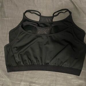 2 Women’s Duluth Sports Bras size L